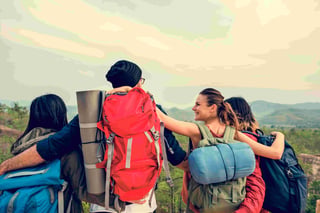 Family and Group Travel Tips for Serbian Visitors to Egypt