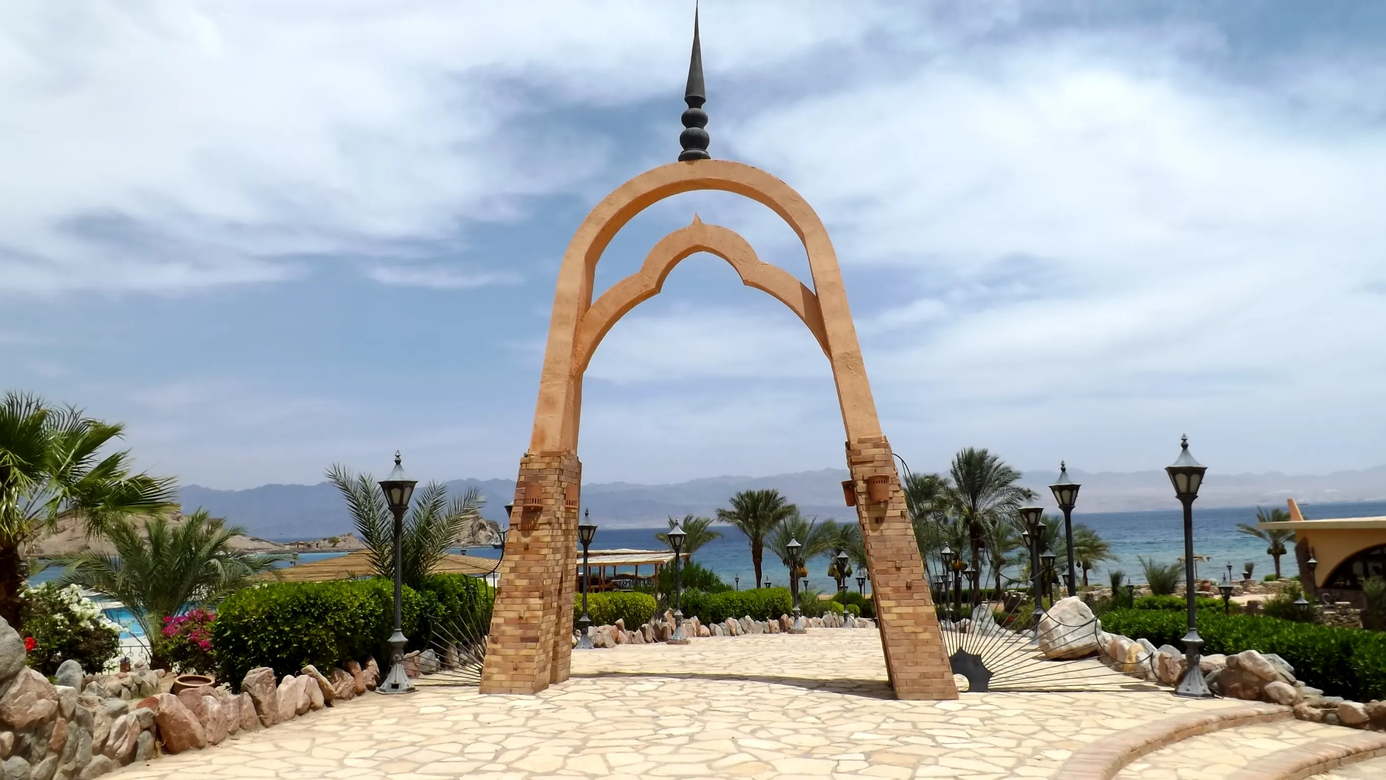restaurant in gulf of aqaba entrance