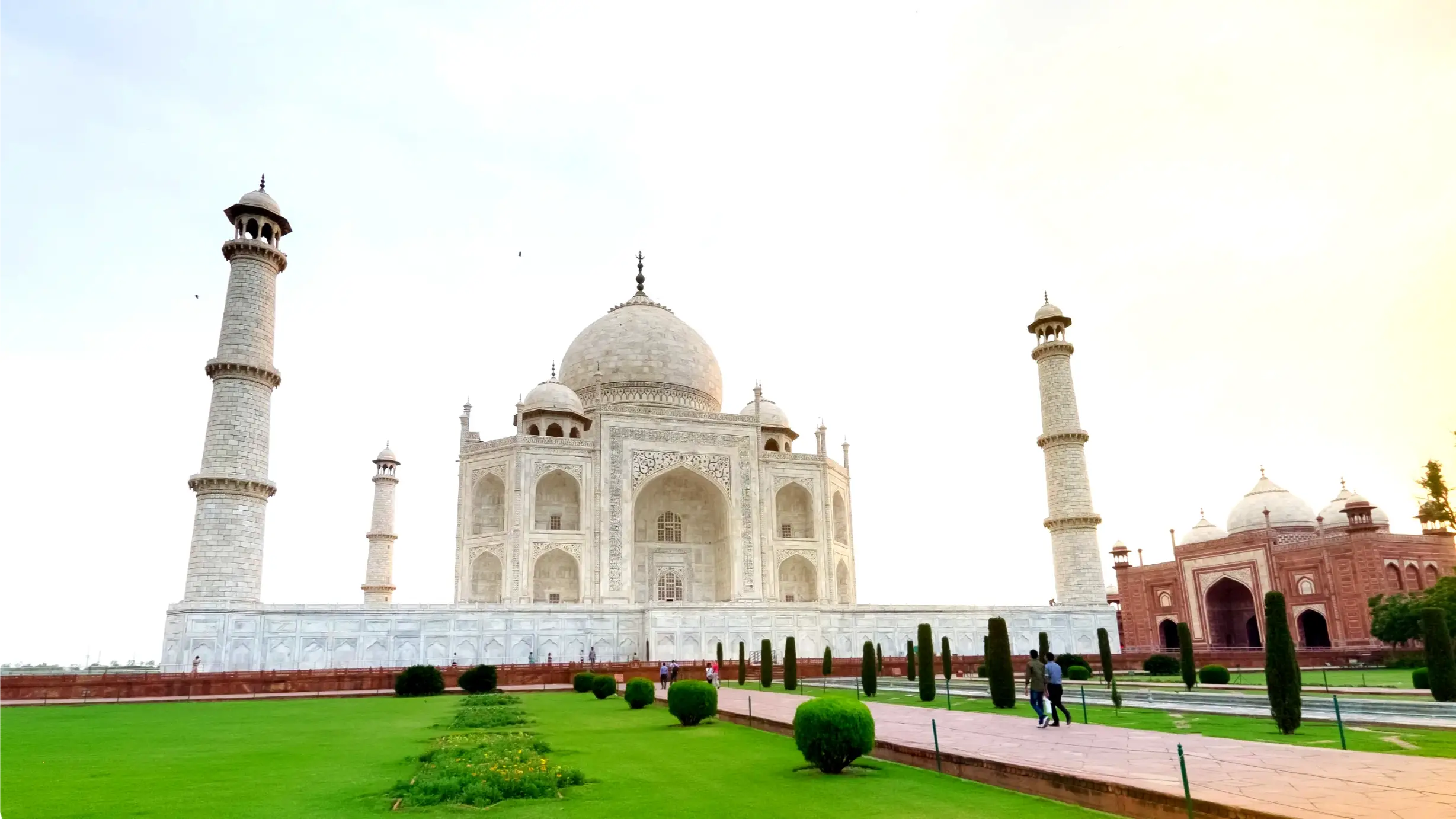 taj mahal in agra india