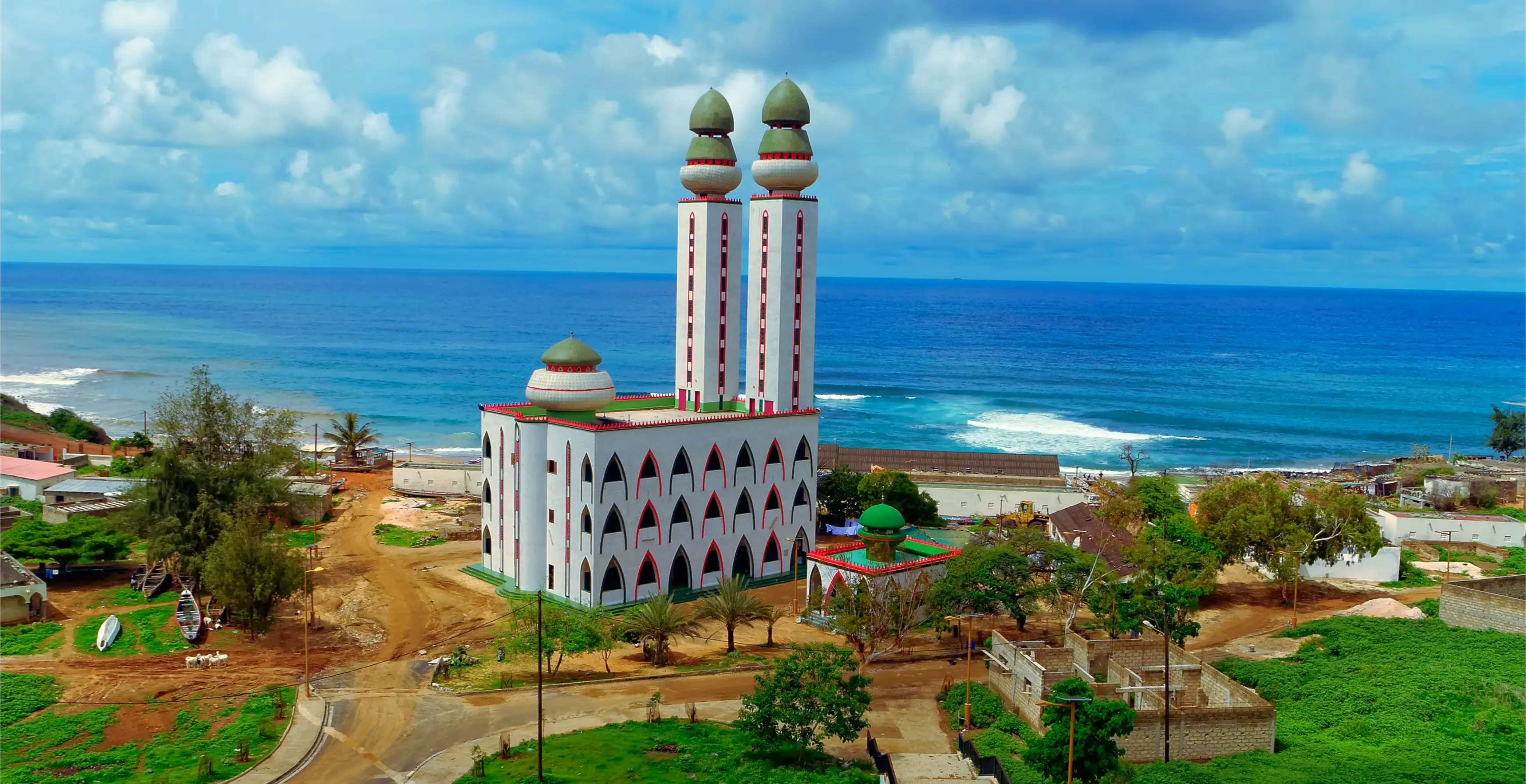 the mosque of divinity in dakar senegal